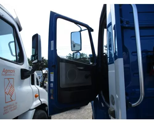 Door Assembly, Front VOLVO VNM LKQ Heavy Truck - Tampa
