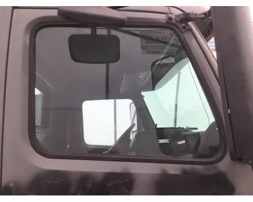 Door Glass, Front Volvo VNM Vander Haags Inc Cb