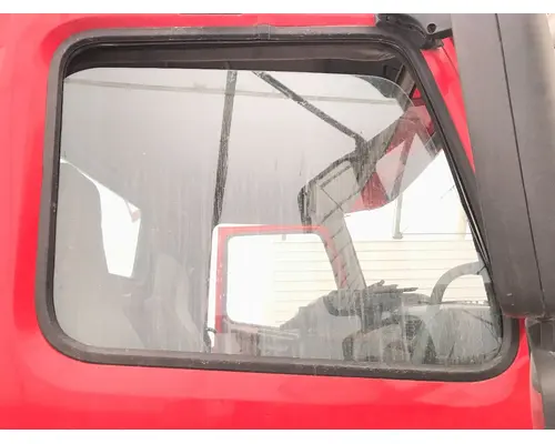 Door Glass, Front Volvo VNM Vander Haags Inc Cb