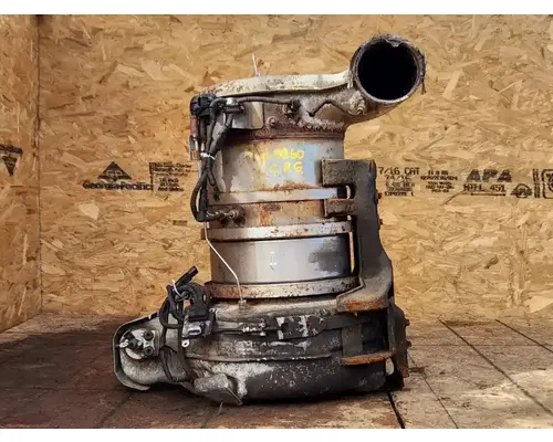 DPF (Diesel Particulate Filter) Volvo VNM Complete Recycling Group LLC