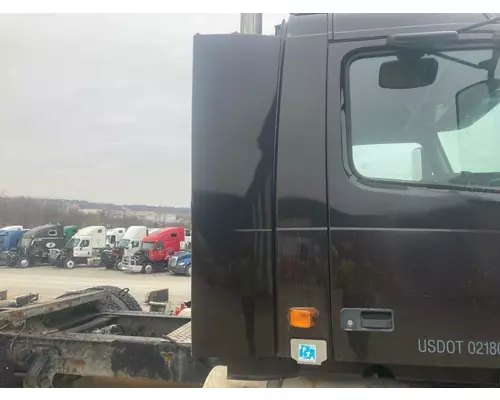 Side Fairing Volvo VNM Vander Haags Inc Kc