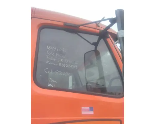 Door Glass, Front VOLVO VNM LKQ Evans Heavy Truck Parts