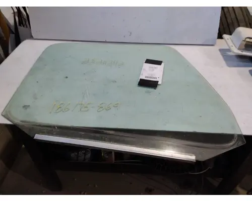 Door Glass, Front VOLVO VNM LKQ Thompson Motors - Wykoff