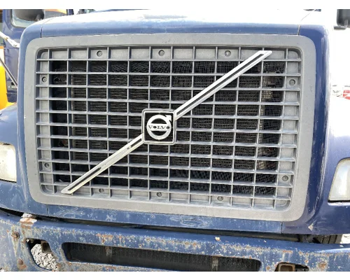 Grille VOLVO VNM Custom Truck One Source