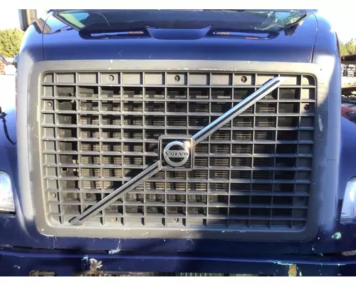 Grille VOLVO VNM LKQ Evans Heavy Truck Parts