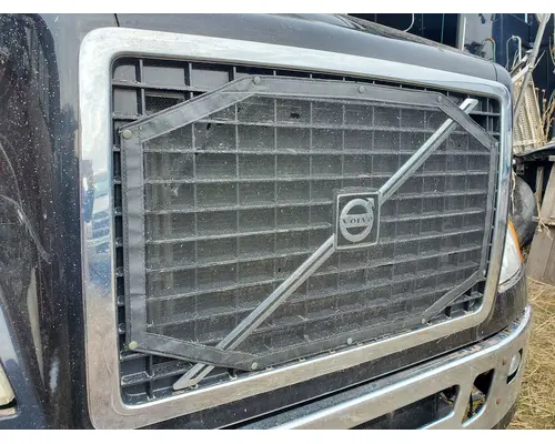 Grille Volvo VNM Holst Truck Parts