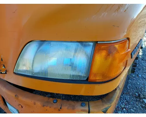 Headlamp Assembly VOLVO VNM LKQ Evans Heavy Truck Parts