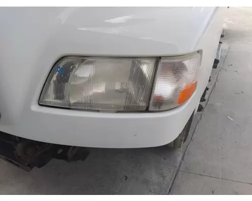Headlamp Assembly VOLVO VNM LKQ Thompson Motors - Wykoff