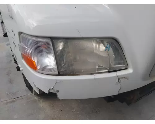 Headlamp Assembly VOLVO VNM LKQ Thompson Motors - Wykoff