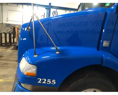 Hood Volvo VNM Vander Haags Inc Sf