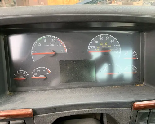 Instrument Cluster VOLVO VNM Custom Truck One Source