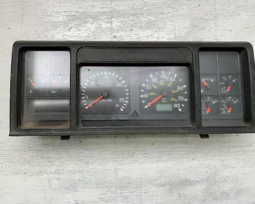 Instrument Cluster VOLVO VNM Custom Truck One Source