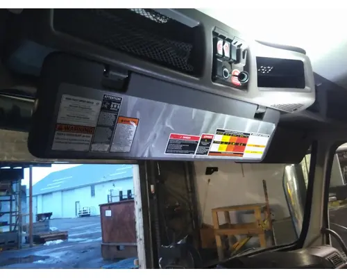 Interior Sun Visor VOLVO VNM LKQ KC Truck Parts - Inland Empire