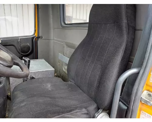 Seat, Front VOLVO VNM LKQ Geiger Truck Parts