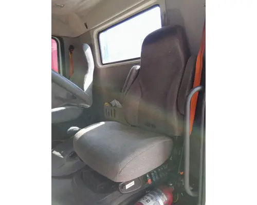 Seat, Front VOLVO VNM LKQ Heavy Truck Maryland