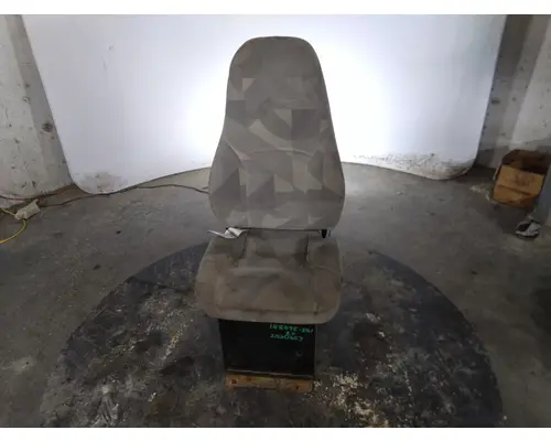 Seat, Front VOLVO VNM LKQ Evans Heavy Truck Parts