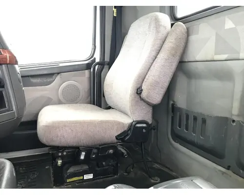 Seat, Front Volvo VNM Vander Haags Inc CB