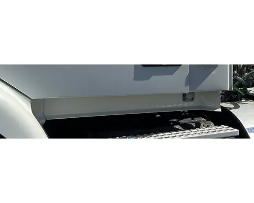 Skirt VOLVO VNM Geco - Fresno