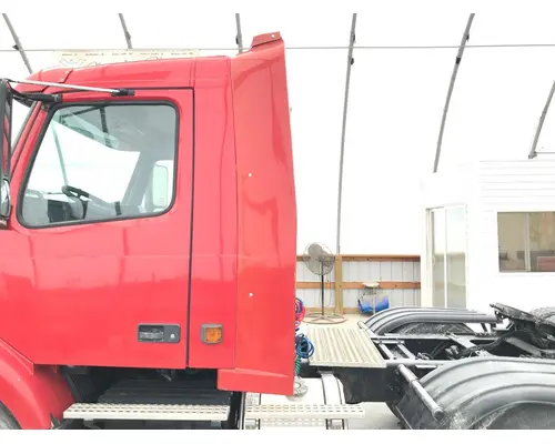 Sleeper Fairing Volvo VNM Vander Haags Inc Cb