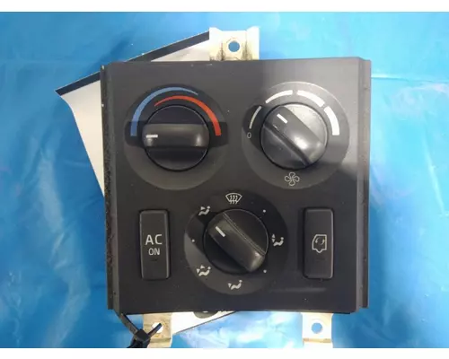 Temperature Control VOLVO VNM LKQ Heavy Truck Maryland