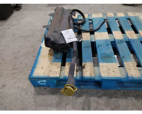 Windshield Washer Reservoir VOLVO VNM LKQ Thompson Motors - Wykoff