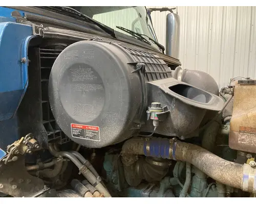 Air Cleaner Volvo VNR Vander Haags Inc WM
