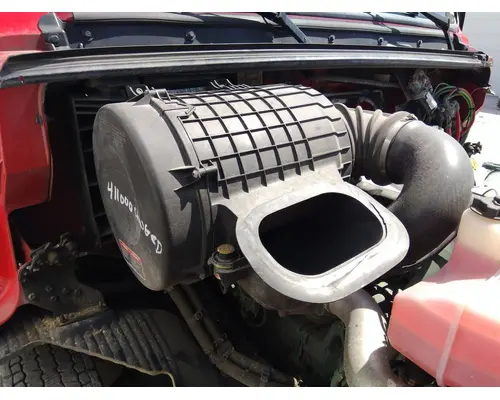 Air Cleaner VOLVO VNR LKQ Thompson Motors - Wykoff