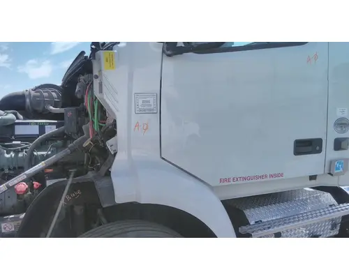 Cowl VOLVO VNR LKQ Heavy Truck - Goodys