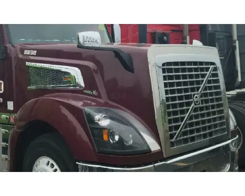 Hood VOLVO VT LKQ Geiger Truck Parts