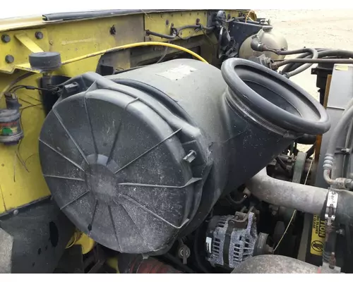 Volvo WAH Air Cleaner