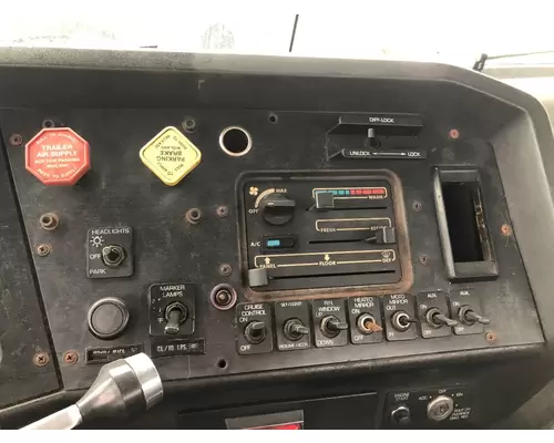 Volvo WAH Dash Panel