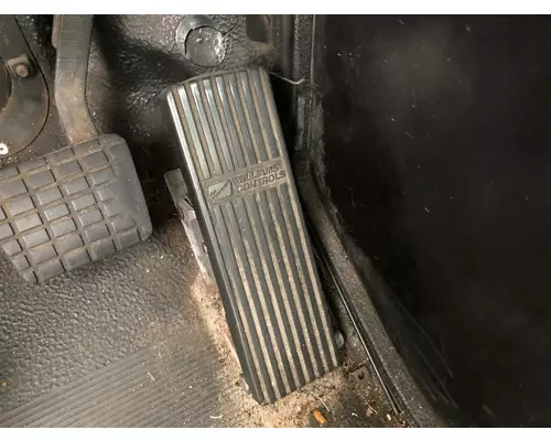 Volvo WAH Foot Control , Pedal