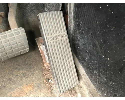 Volvo WAH Foot Control Pedal (all floor pedals)