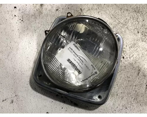 Volvo WAH Headlamp Assembly