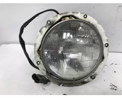 Volvo WAH Headlamp Assembly