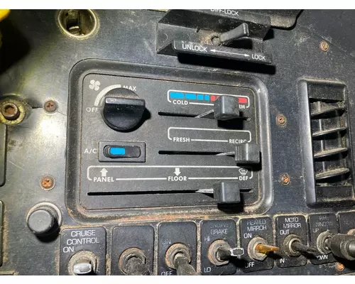 Volvo WAH Heater & AC Temperature Control