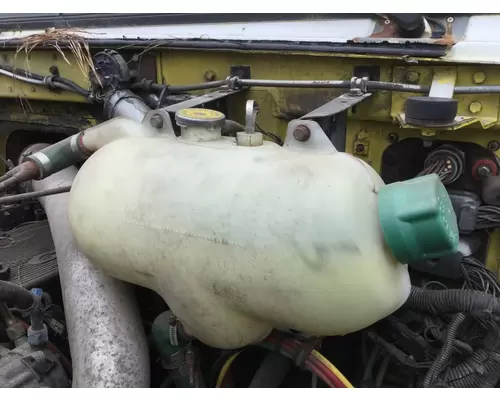 Volvo WAH Radiator Overflow Bottle  Surge Tank