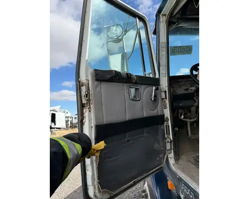 Volvo WCA Areo Series Door Assembly, Front