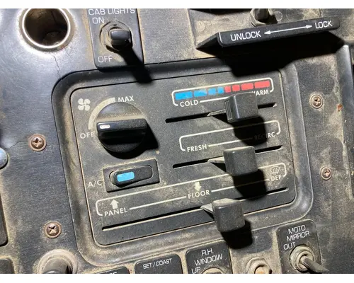 Volvo WCA Cab Misc. Interior Parts