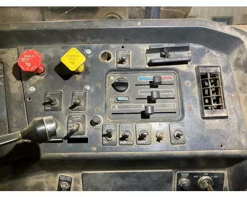 Volvo WCA Dash Assembly