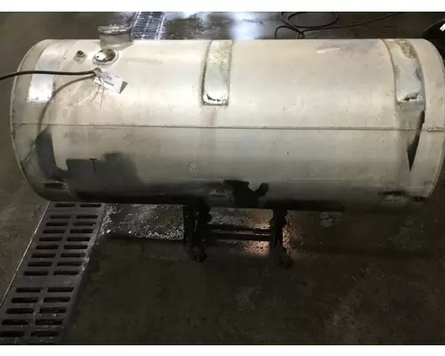 Volvo WCA Fuel Tank