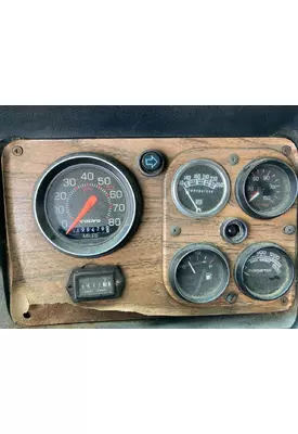 Volvo WCA Instrument Cluster