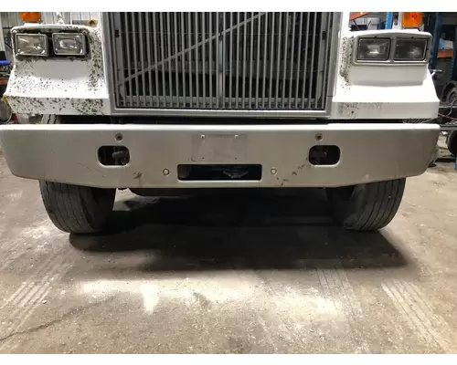 Volvo WCM Bumper Assembly, Front