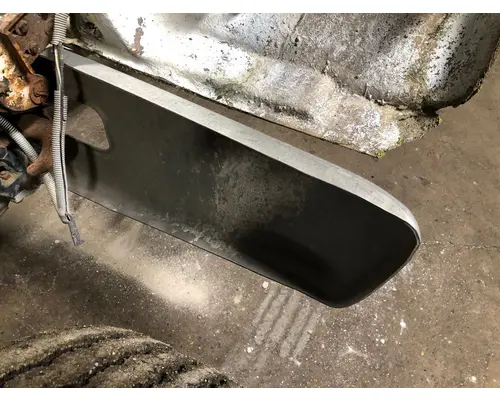 Volvo WCM Bumper Assembly, Front