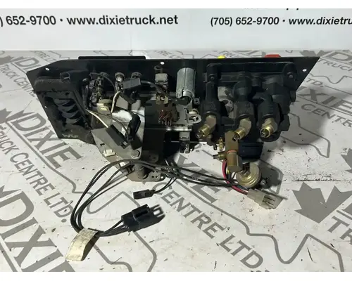 Volvo WG64 Dash Assembly