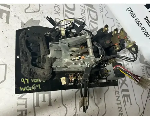 Volvo WG64 Dash Assembly
