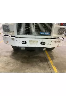 Volvo WG Bumper Assembly, Front