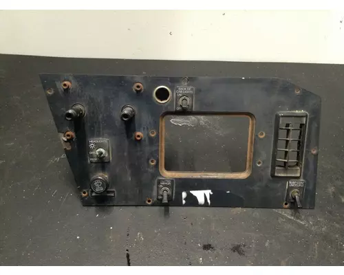 Volvo WG Dash Assembly