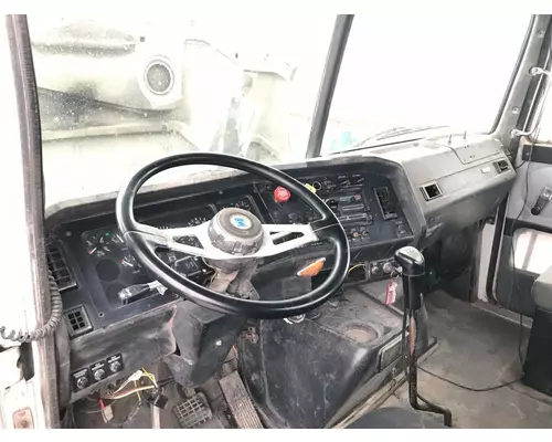 Volvo WG Dash Assembly