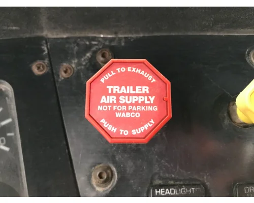 Volvo WG Dash Assembly
